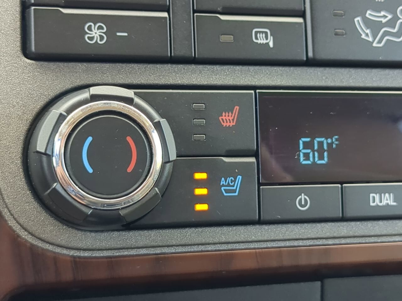 2011 Ford Super Duty F-350 DRW Lariat Winder GA