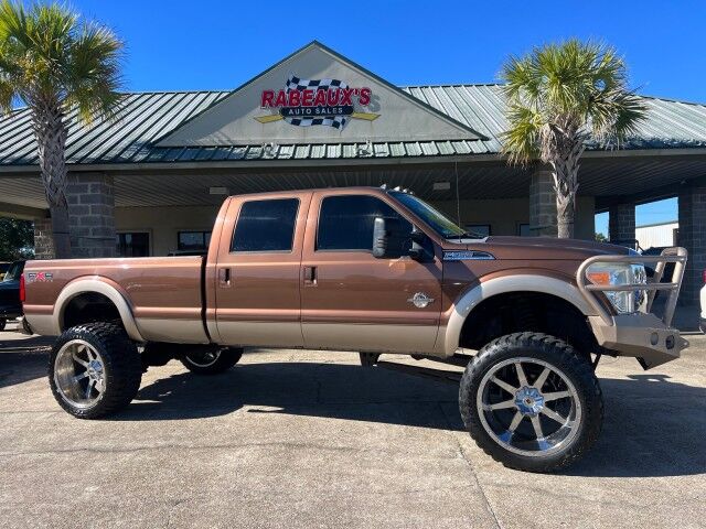 2011 Ford Super Duty F-350 Lariat