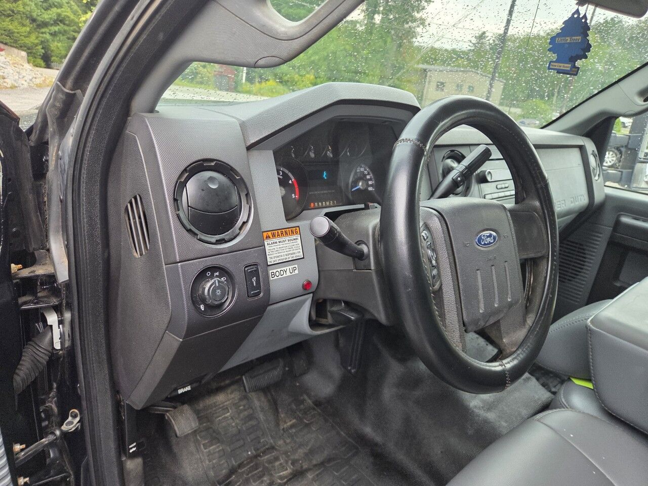 2011 Ford Super Duty F-550 DRW XL Charlton MA