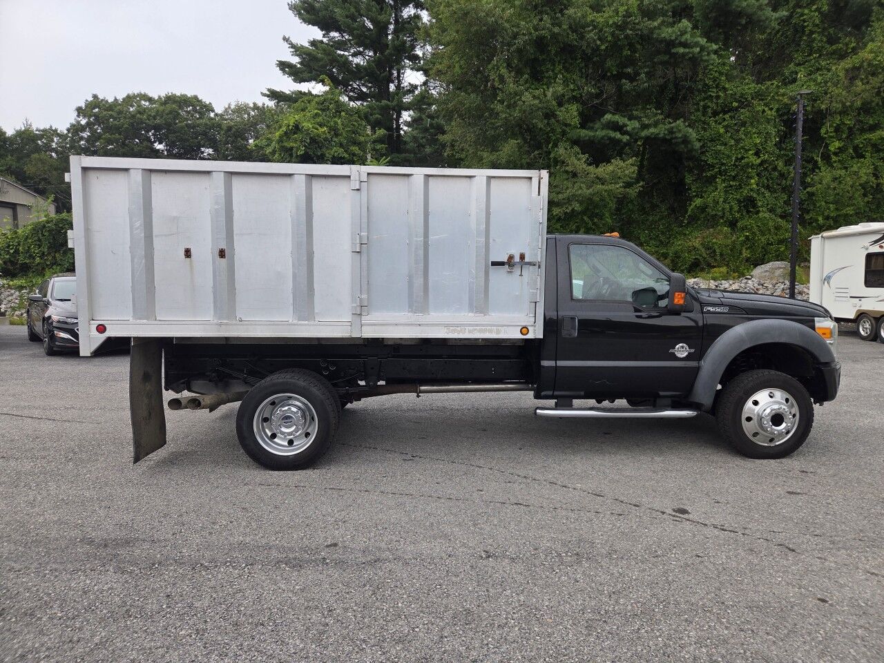 2011 Ford Super Duty F-550 DRW XL Charlton MA