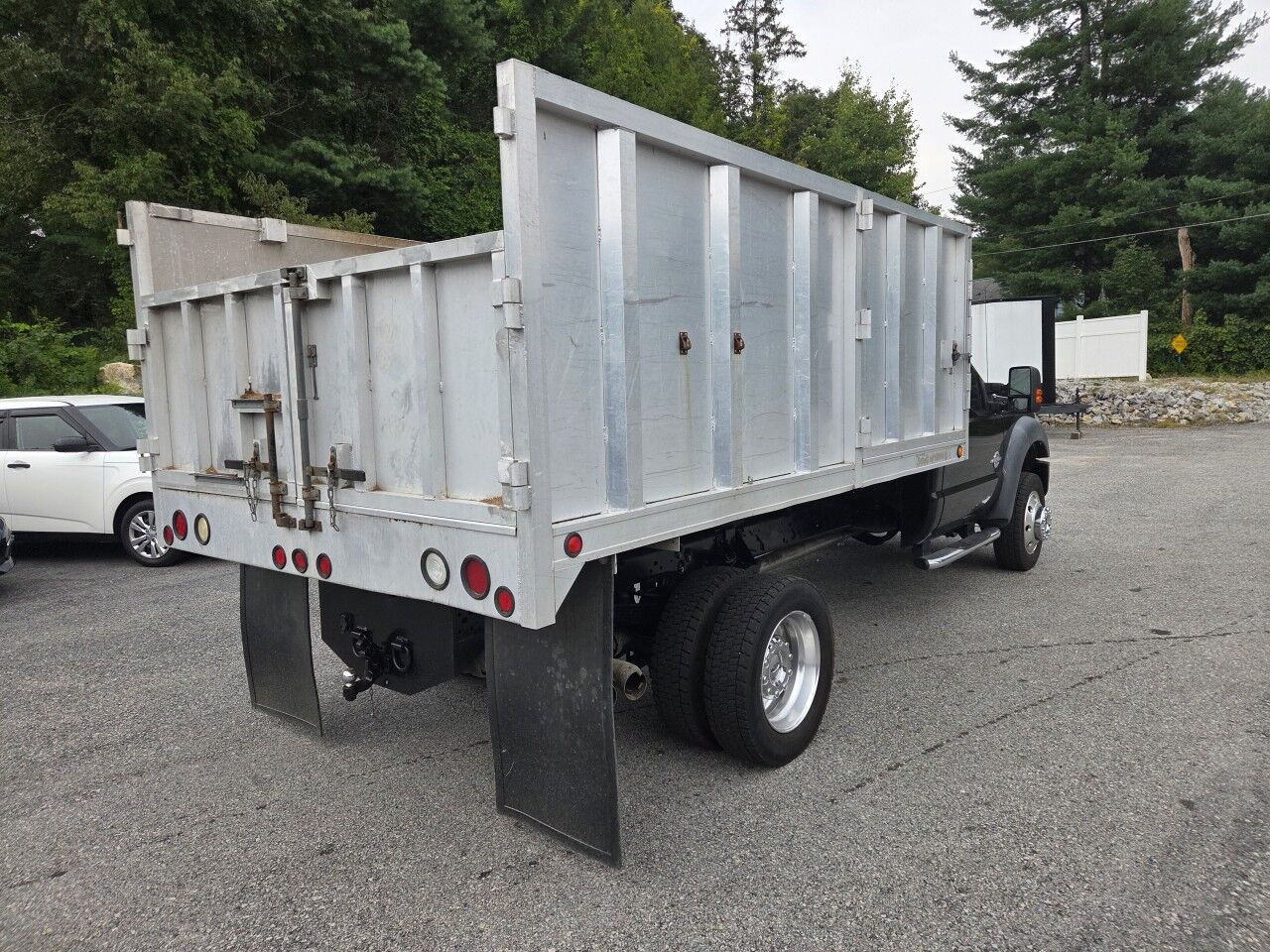 2011 Ford Super Duty F-550 DRW XL Charlton MA