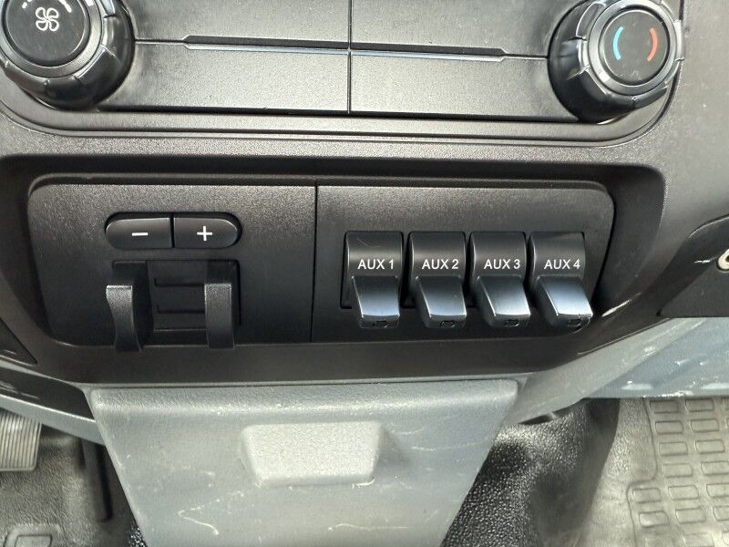 2011 Ford Super Duty F-550 V10 Flatbed XL Collinsville OK