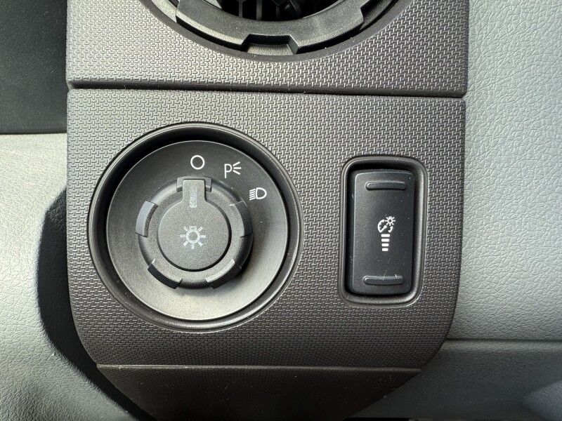 2011 Ford Super Duty F-550 V10 Flatbed XL Collinsville OK