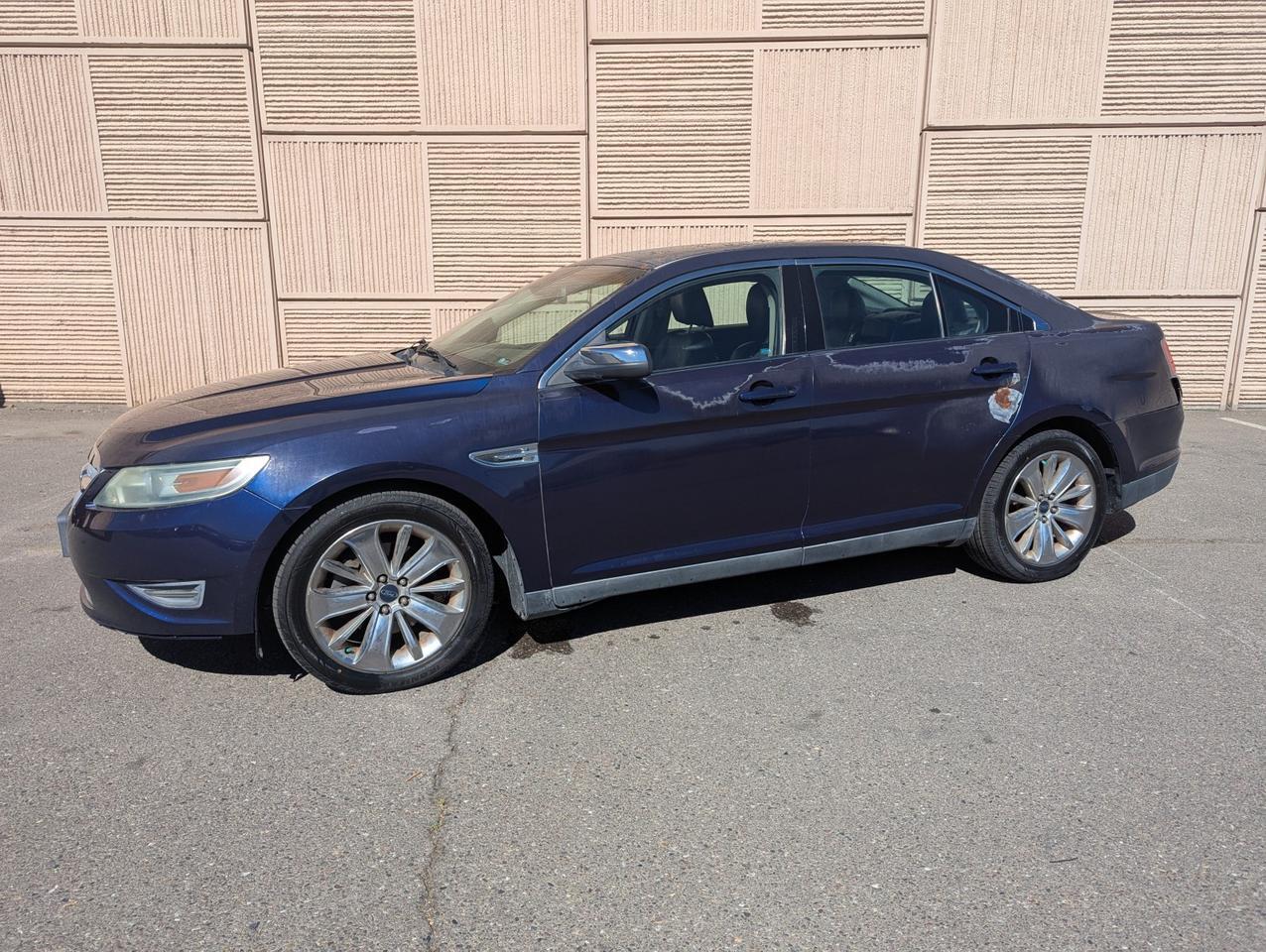 2011 Ford Taurus Limited