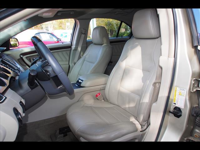 2011 Ford Taurus Limited