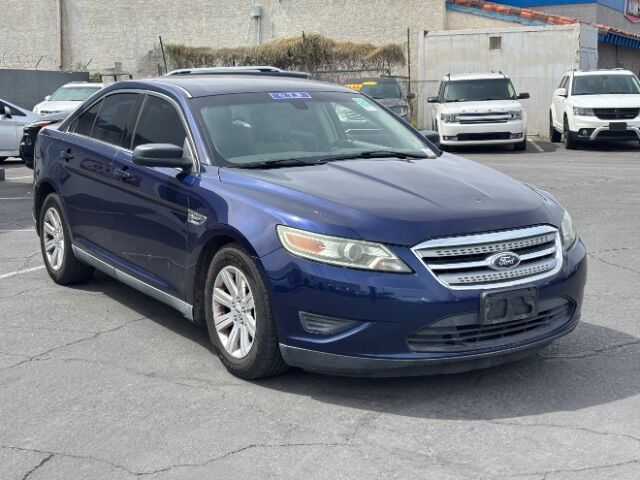 2011 Ford Taurus SE