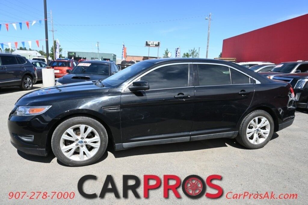 2011 Ford Taurus SEL - All Wheel Drive - Front Leather Heated Seats - Remote Start - Power Moonroof - Dual Zone Climate Control - Bluetooth
