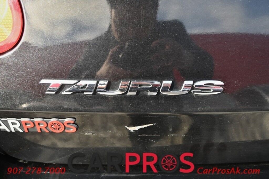 2011 Ford Taurus SEL - All Wheel Drive - Front Leather Heated Seats - Remote Start - Power Moonroof - Dual Zone Climate Control - Bluetooth Anchorage AK