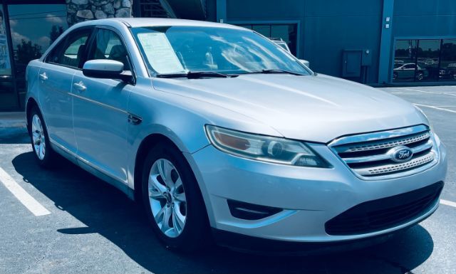 2011 Ford Taurus SEL