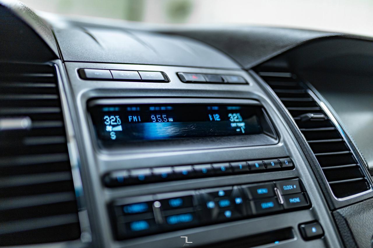 2011 Ford Taurus SEL PSeat Heated Seats Red Deer AB