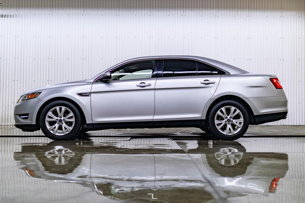 2011 Ford Taurus SEL PSeat Heated Seats Red Deer AB