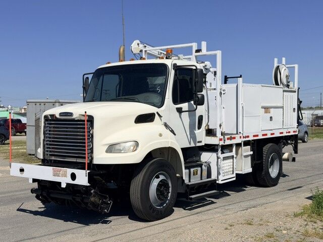 2011 Freightliner Liftmoore Crane Truck