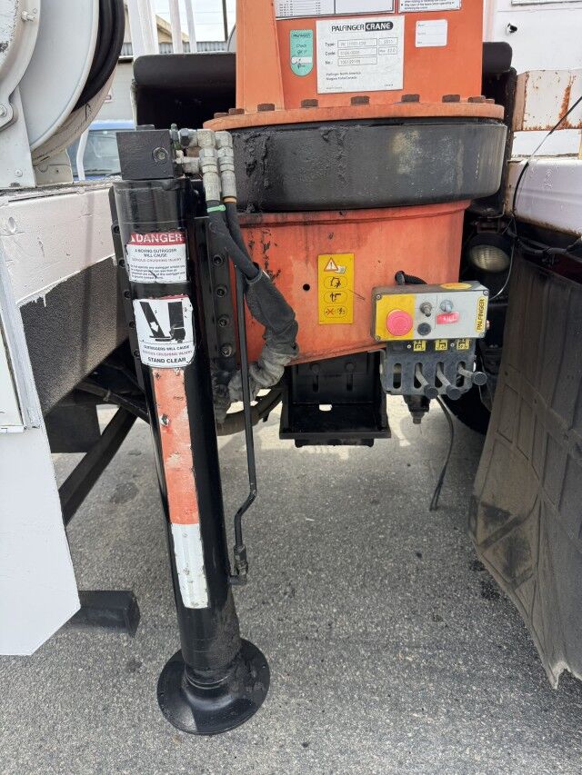 2011 Freightliner M2 Crew Cab Palfinger Crane Henrico VA