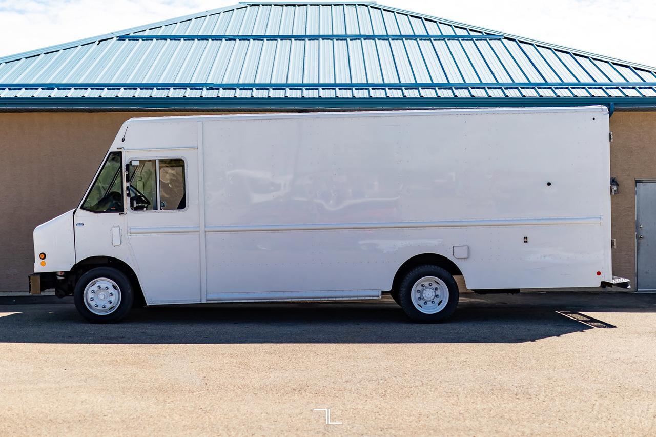 2011 Freightliner MT45 Walk In Van Diesel Shelving Red Deer AB