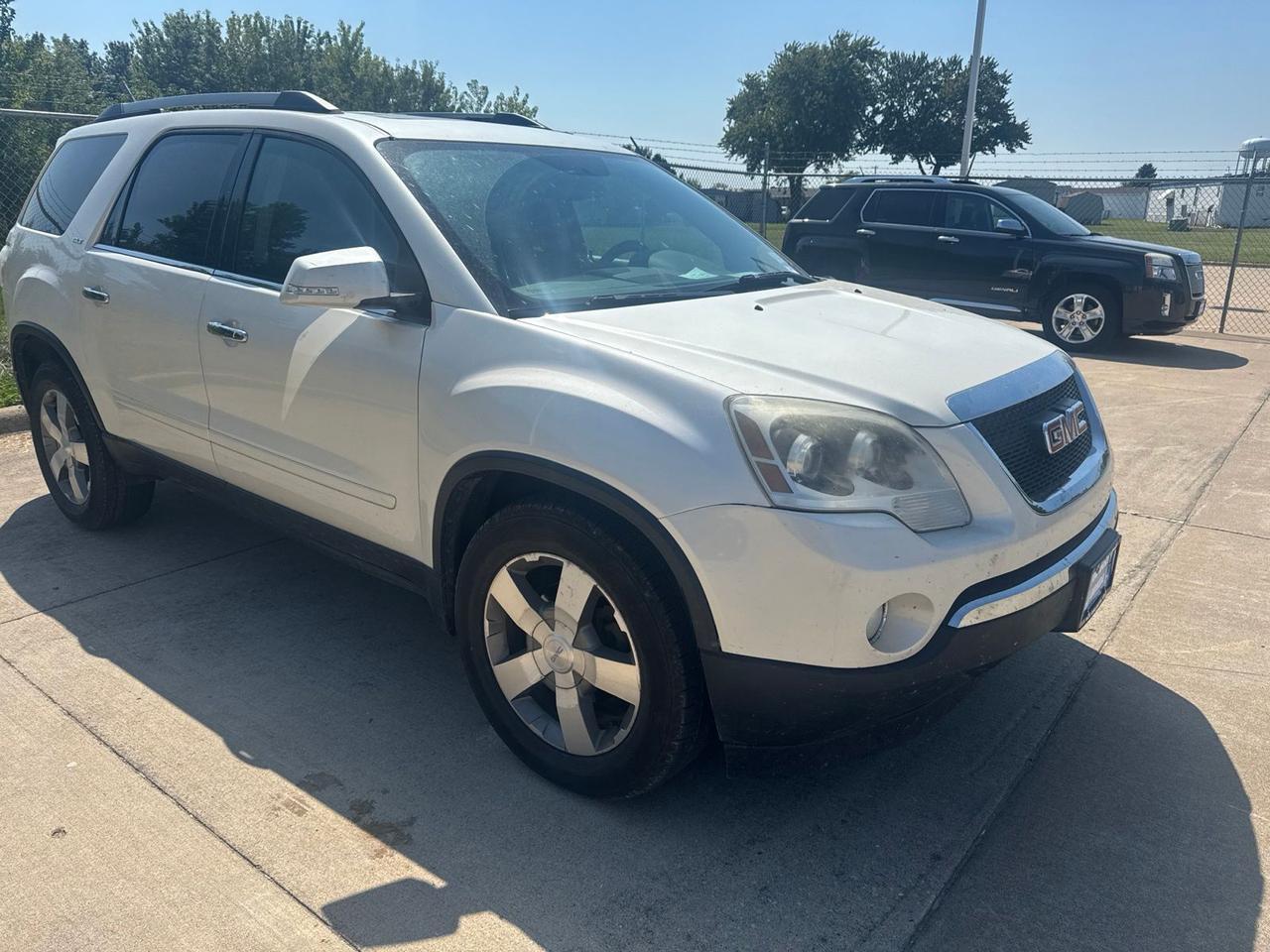 2011 GMC Acadia SLT-1