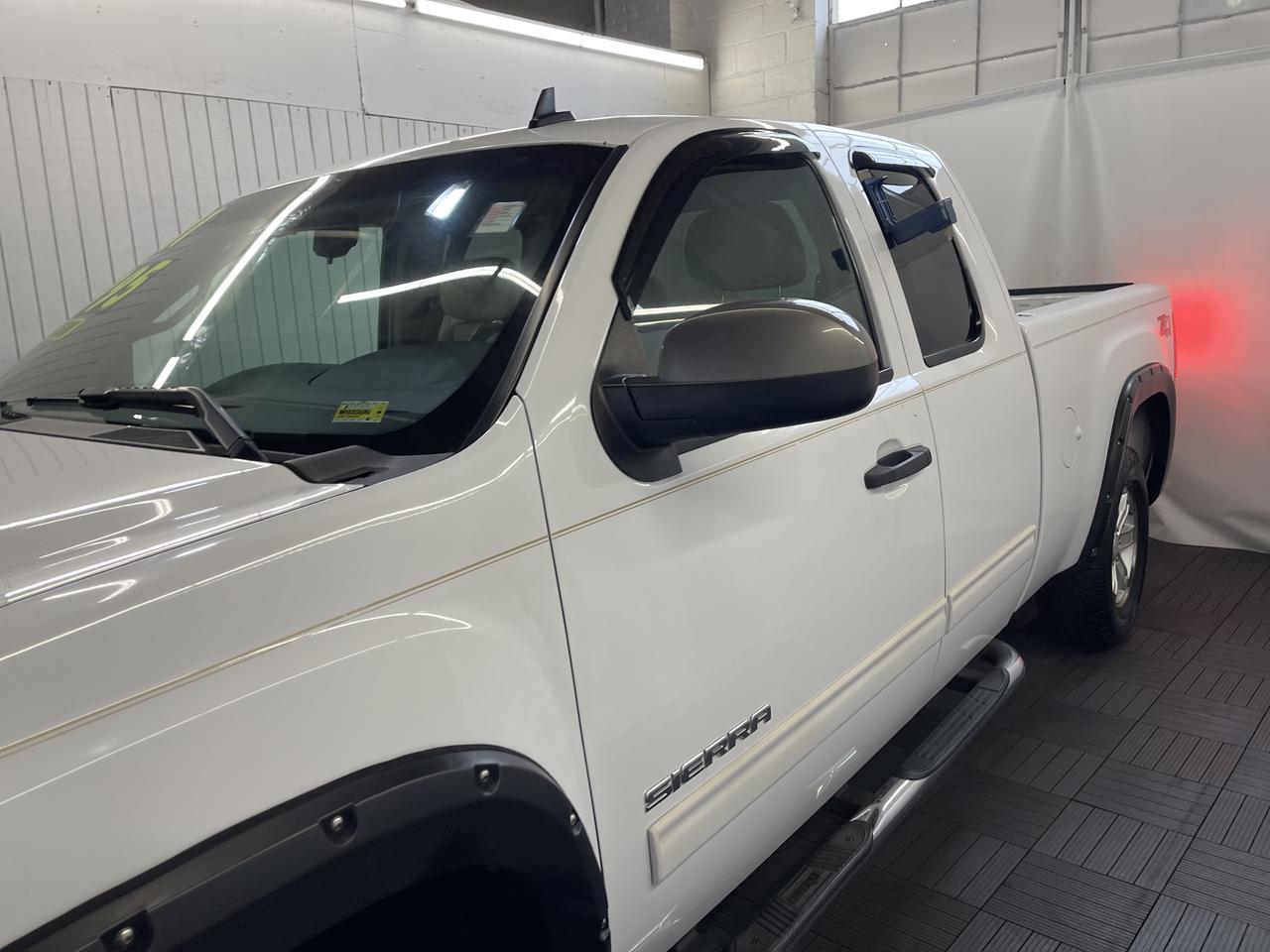 2011 GMC SIERRA SLE SLE Kansas City MO