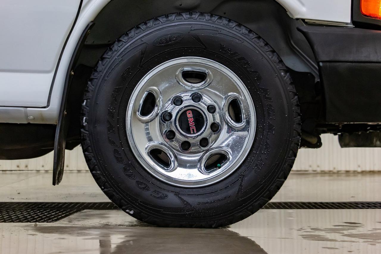 2011 GMC Savana 3500 Extended Cargo Van Shelving Red Deer AB