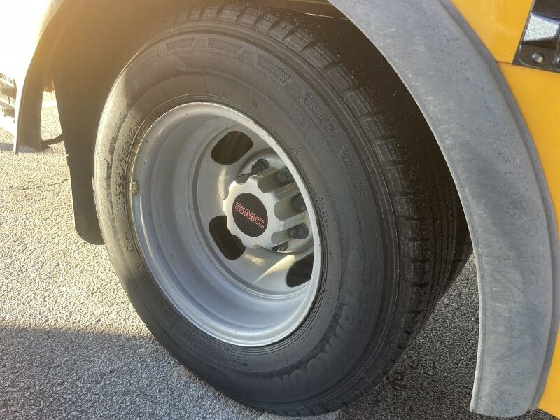 2011 GMC Savana 4500 Diesel Minibus Diesel Collinsville OK