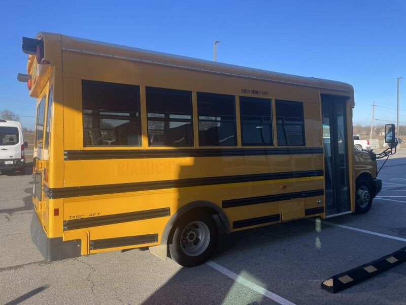 2011 GMC Savana 4500 Diesel Minibus Diesel Collinsville OK