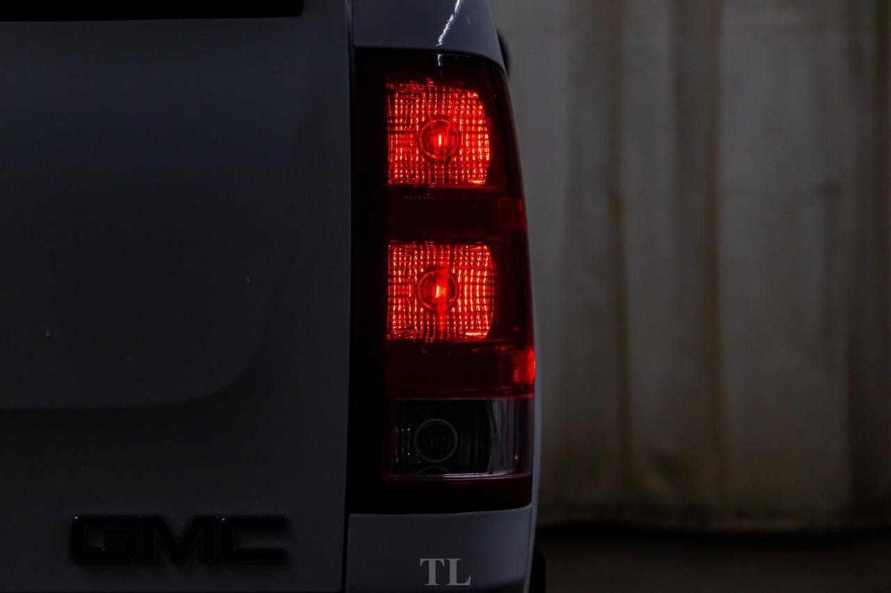 2011 GMC Sierra 1500 4x4 Crew Cab SLE Red Deer AB