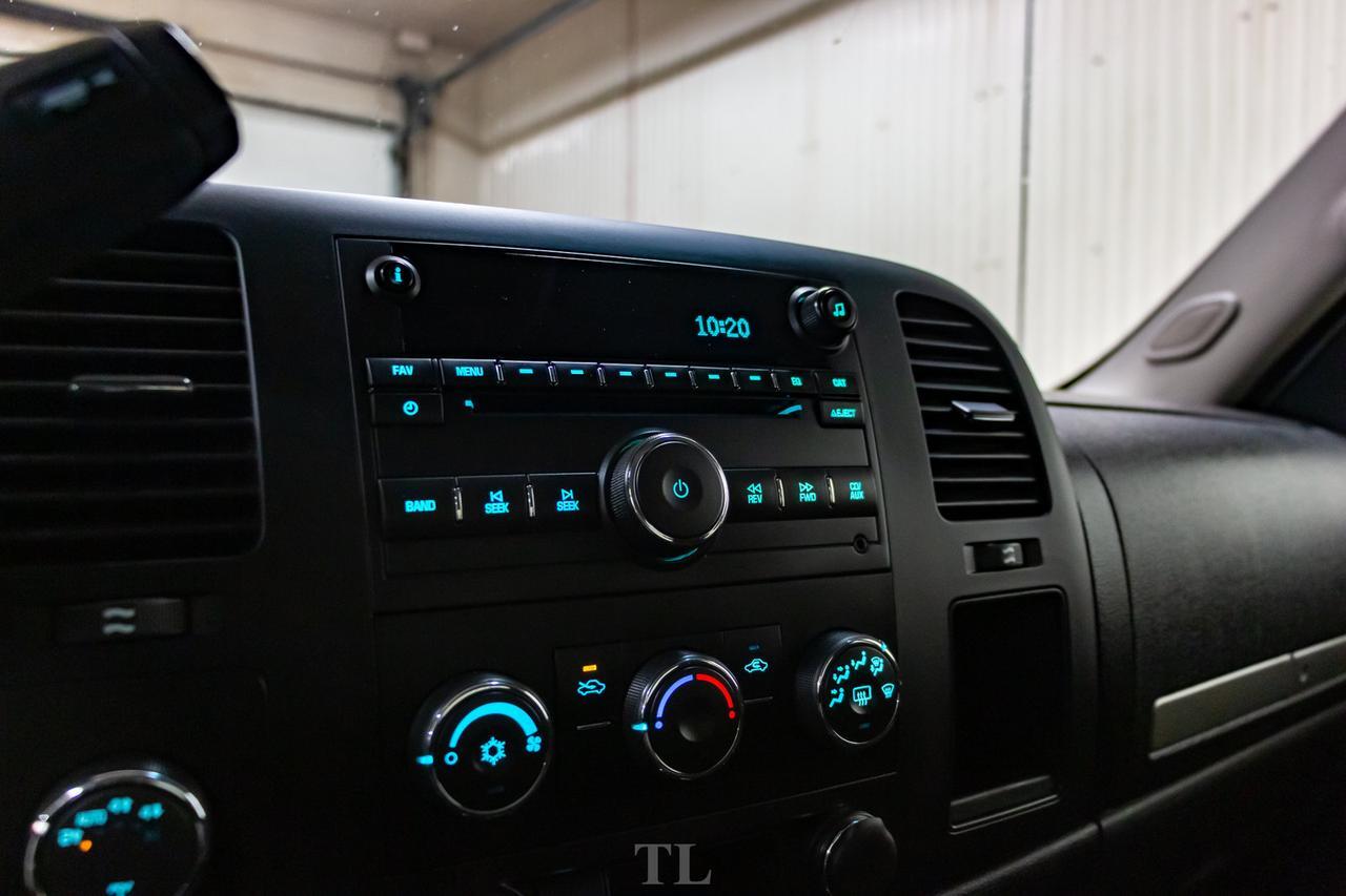 2011 GMC Sierra 1500 4x4 Crew Cab SLE Red Deer AB