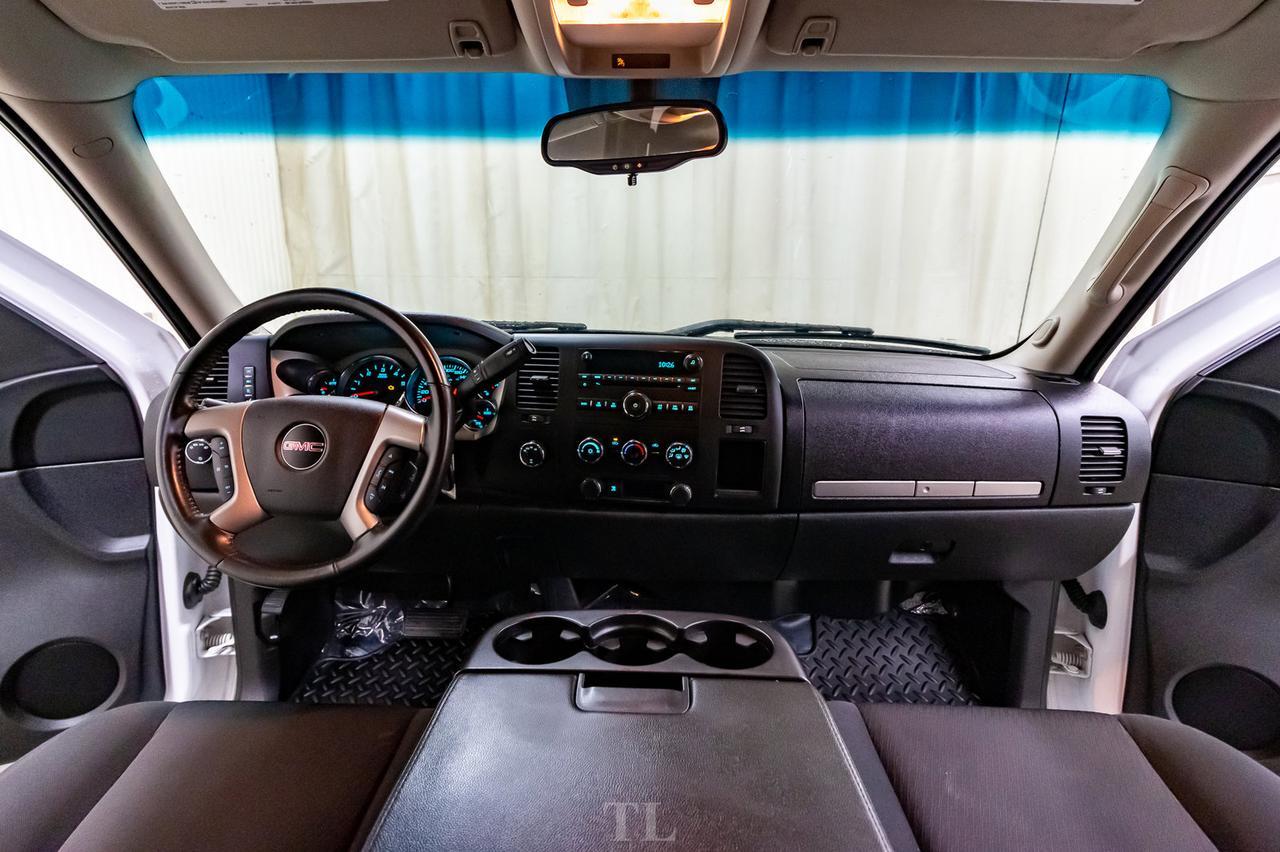 2011 GMC Sierra 1500 4x4 Crew Cab SLE Red Deer AB