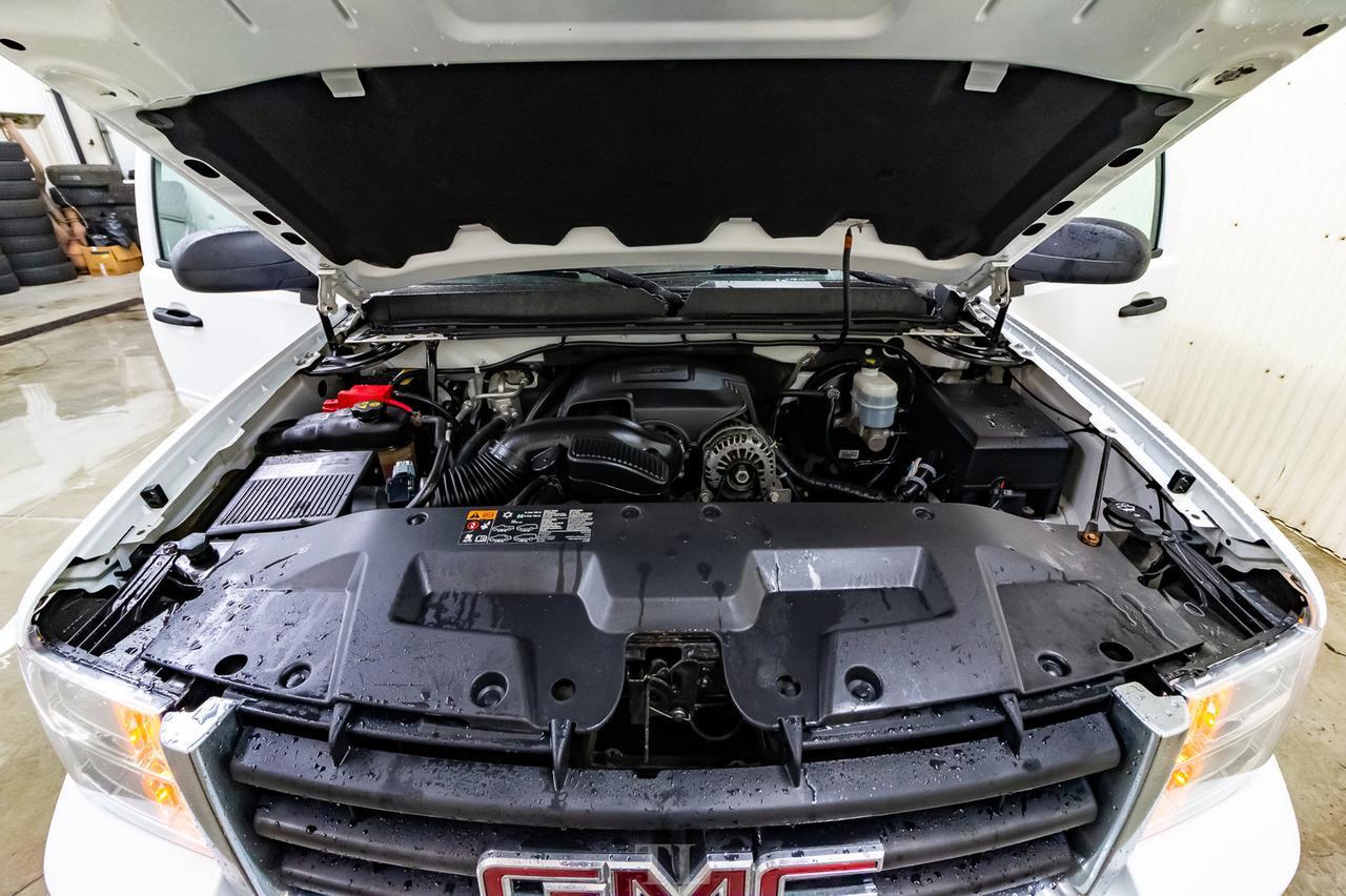 2011 GMC Sierra 1500 4x4 Crew Cab SLE Red Deer AB