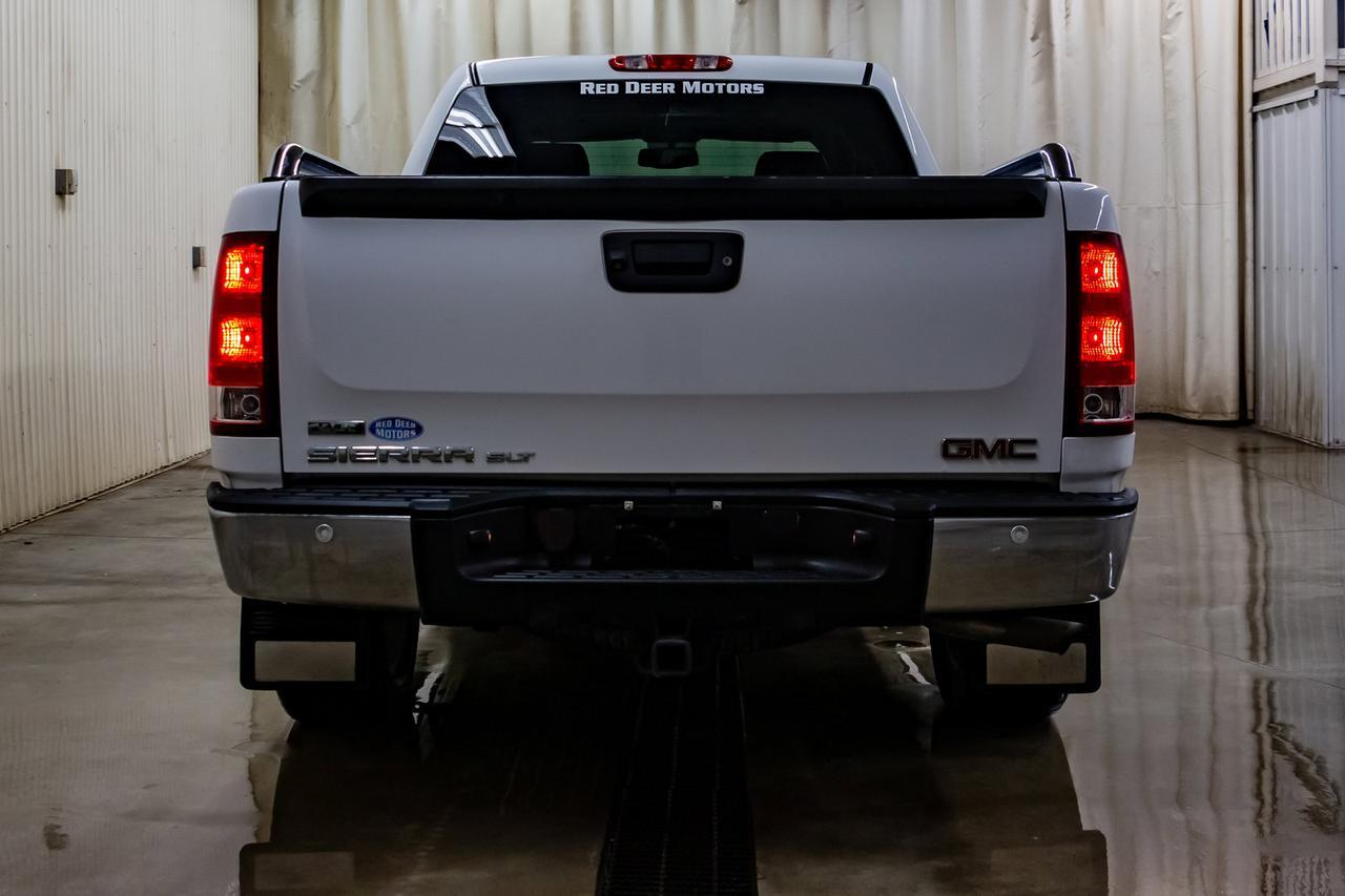2011 GMC Sierra 1500 4x4 Crew Cab SLT GFX Leather Roof BCam Red Deer AB
