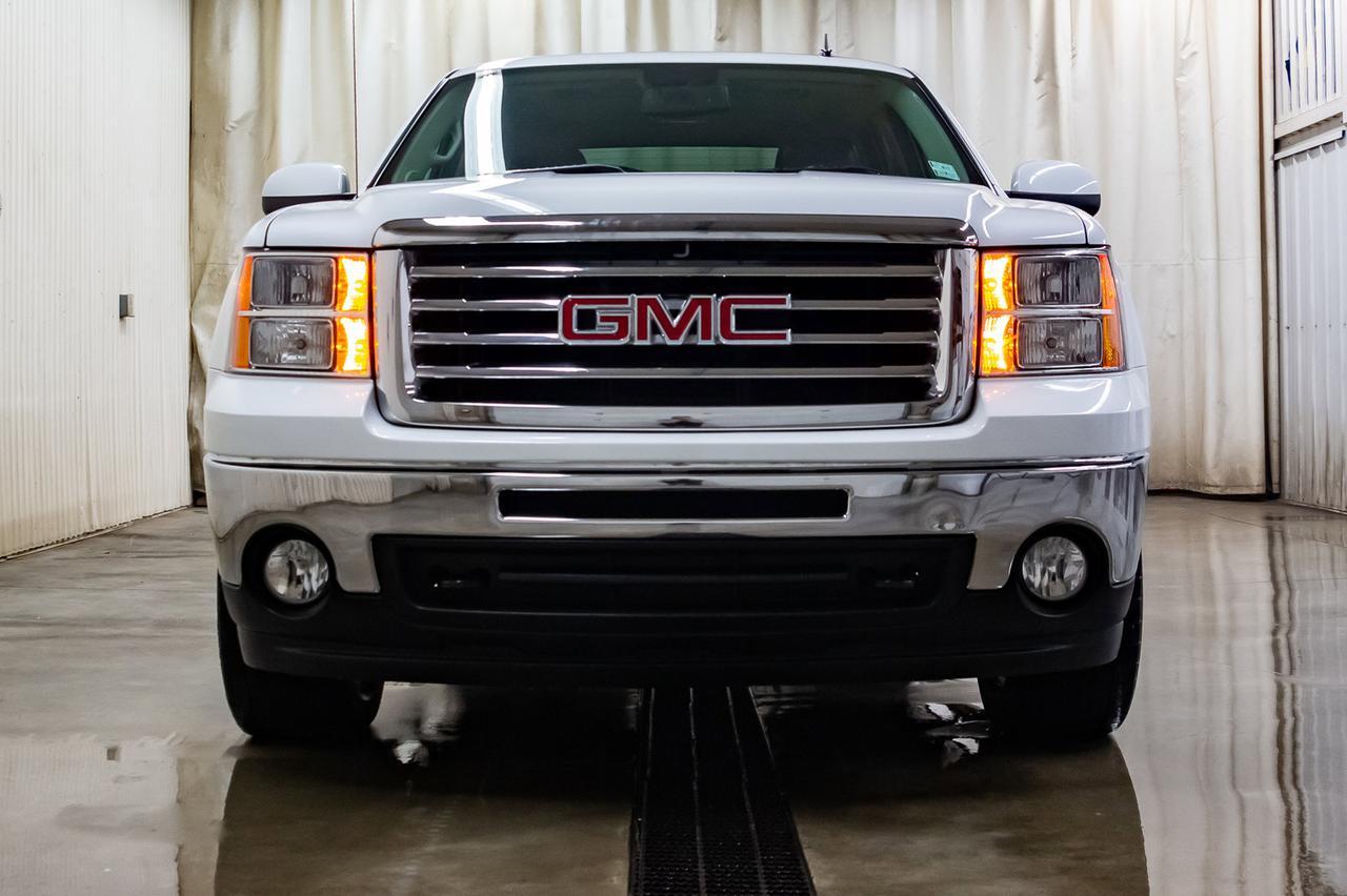 2011 GMC Sierra 1500 4x4 Crew Cab SLT GFX Leather Roof BCam Red Deer AB