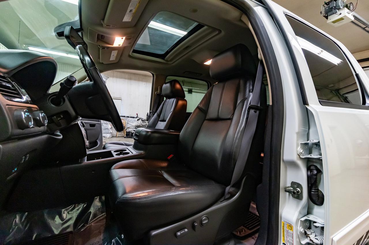 2011 GMC Sierra 1500 4x4 Crew Cab SLT GFX Leather Roof BCam Red Deer AB