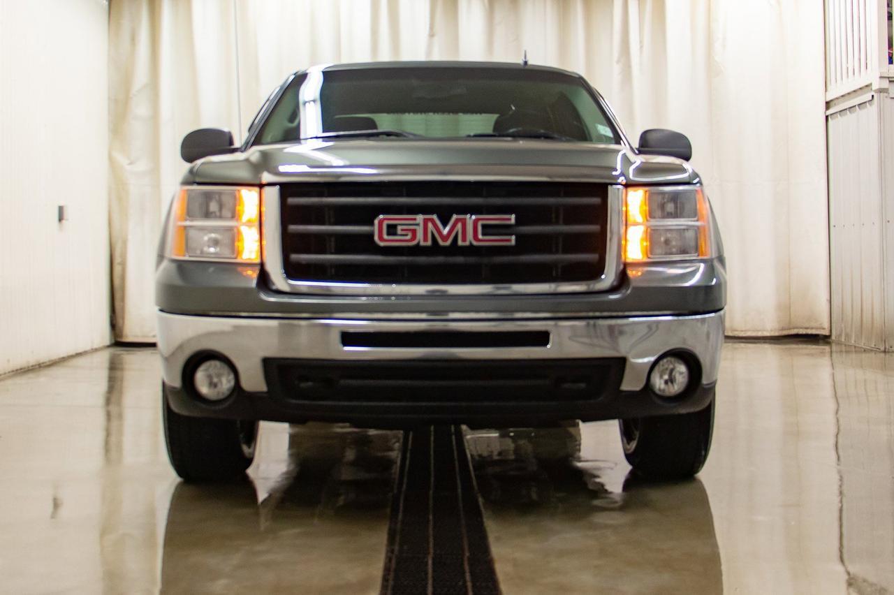 2011 GMC Sierra 1500 4x4 Ext Cab SLE Z71 Red Deer AB