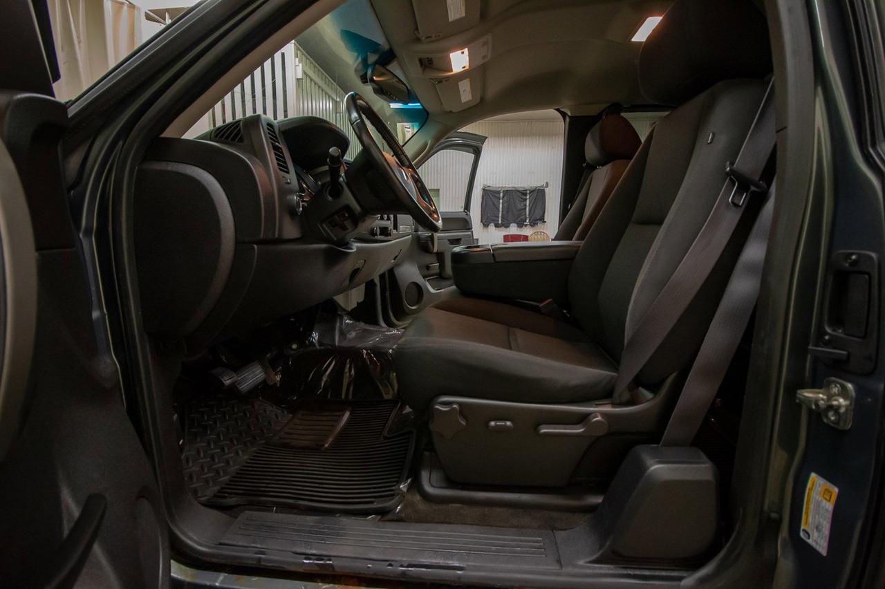 2011 GMC Sierra 1500 4x4 Ext Cab SLE Z71 Red Deer AB