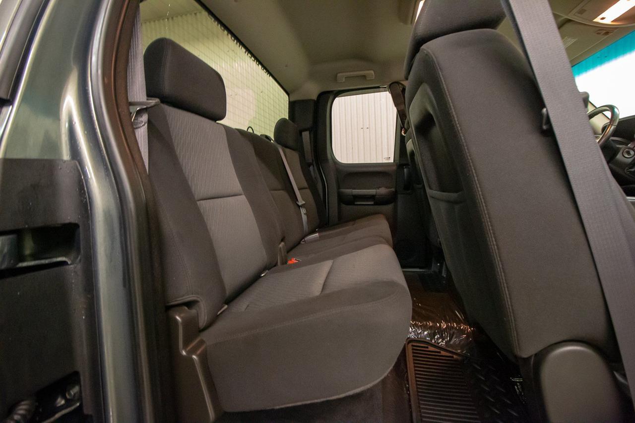 2011 GMC Sierra 1500 4x4 Ext Cab SLE Z71 Red Deer AB