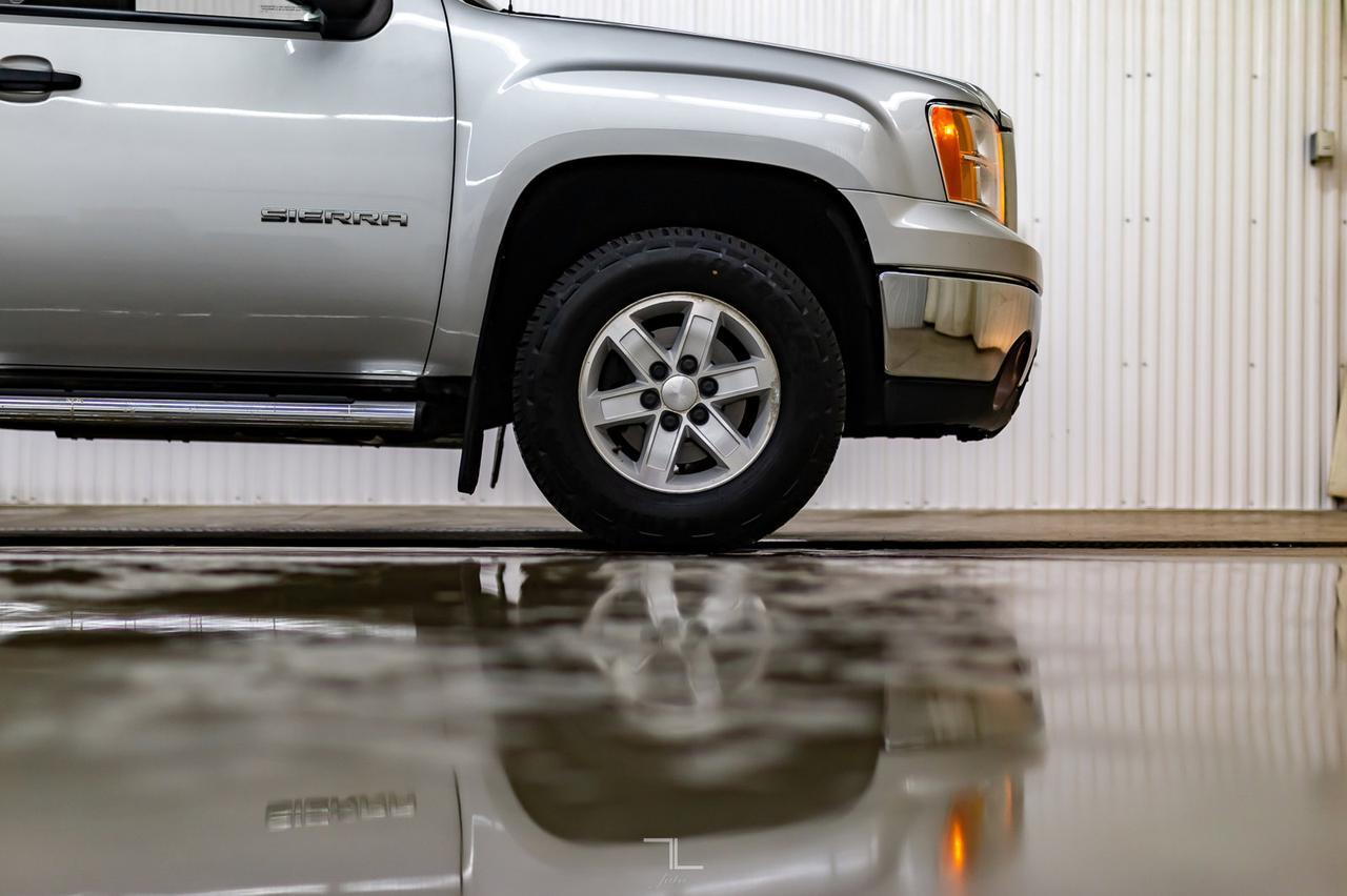 2011 GMC Sierra 1500 4x4 Reg Cab Longbox Red Deer AB