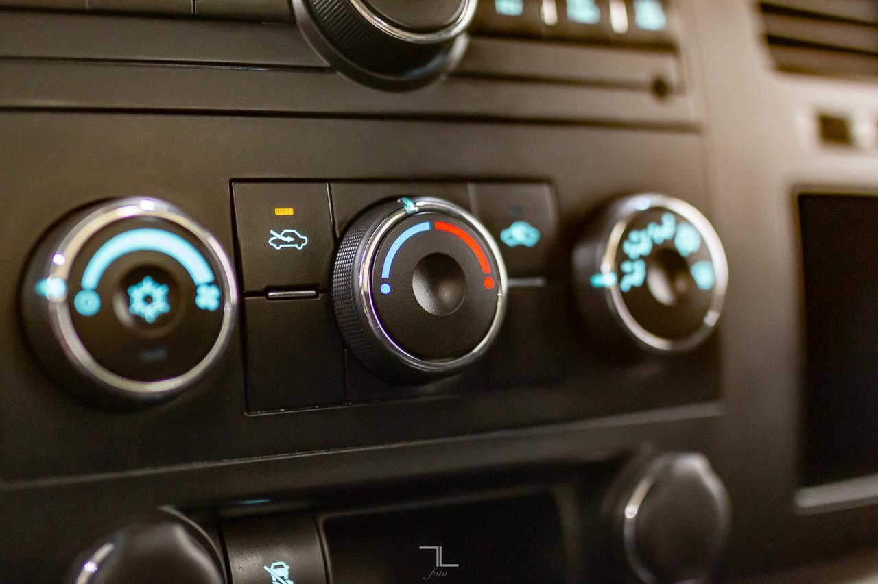 2011 GMC Sierra 1500 4x4 Reg Cab Longbox Red Deer AB