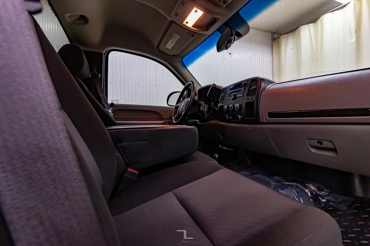 2011 GMC Sierra 1500 4x4 Reg Cab Longbox Red Deer AB