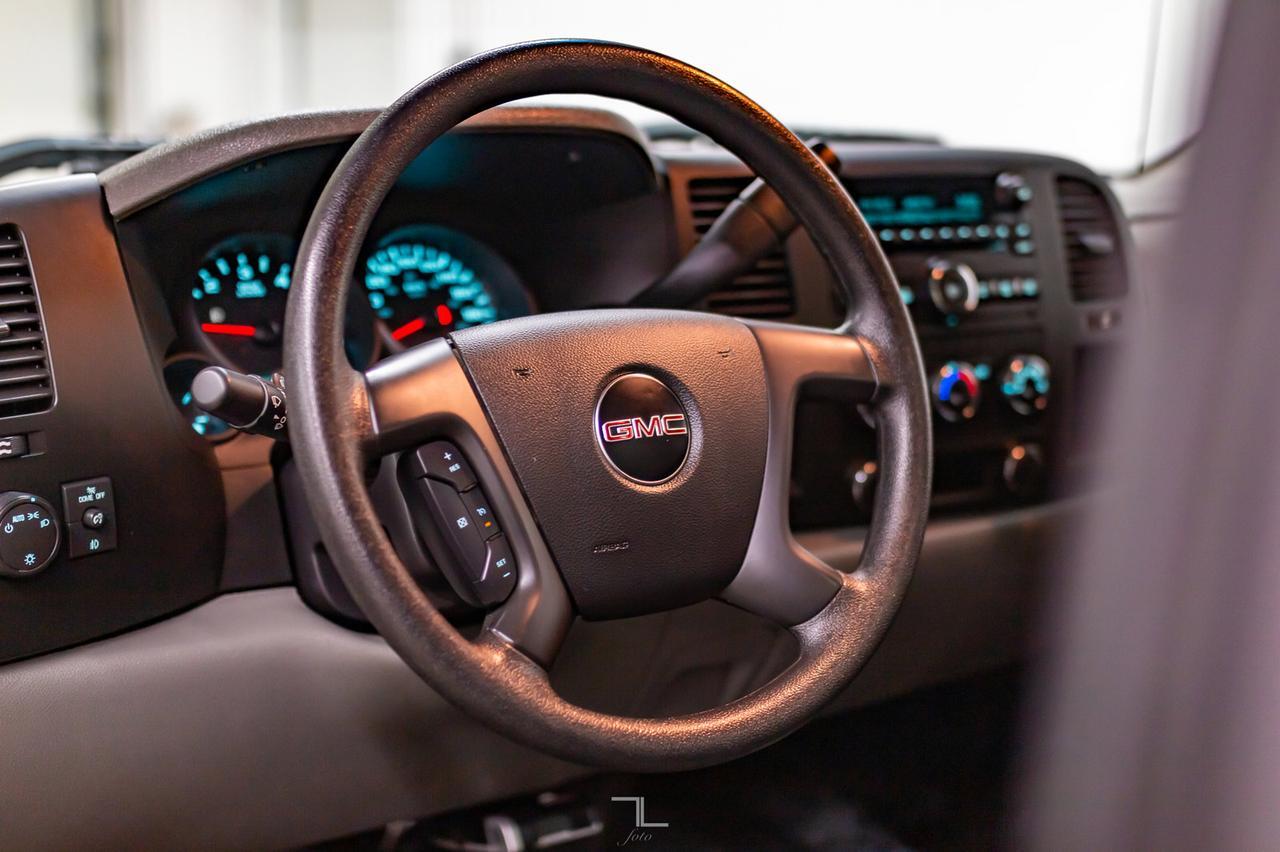 2011 GMC Sierra 1500 4x4 Reg Cab Longbox Red Deer AB