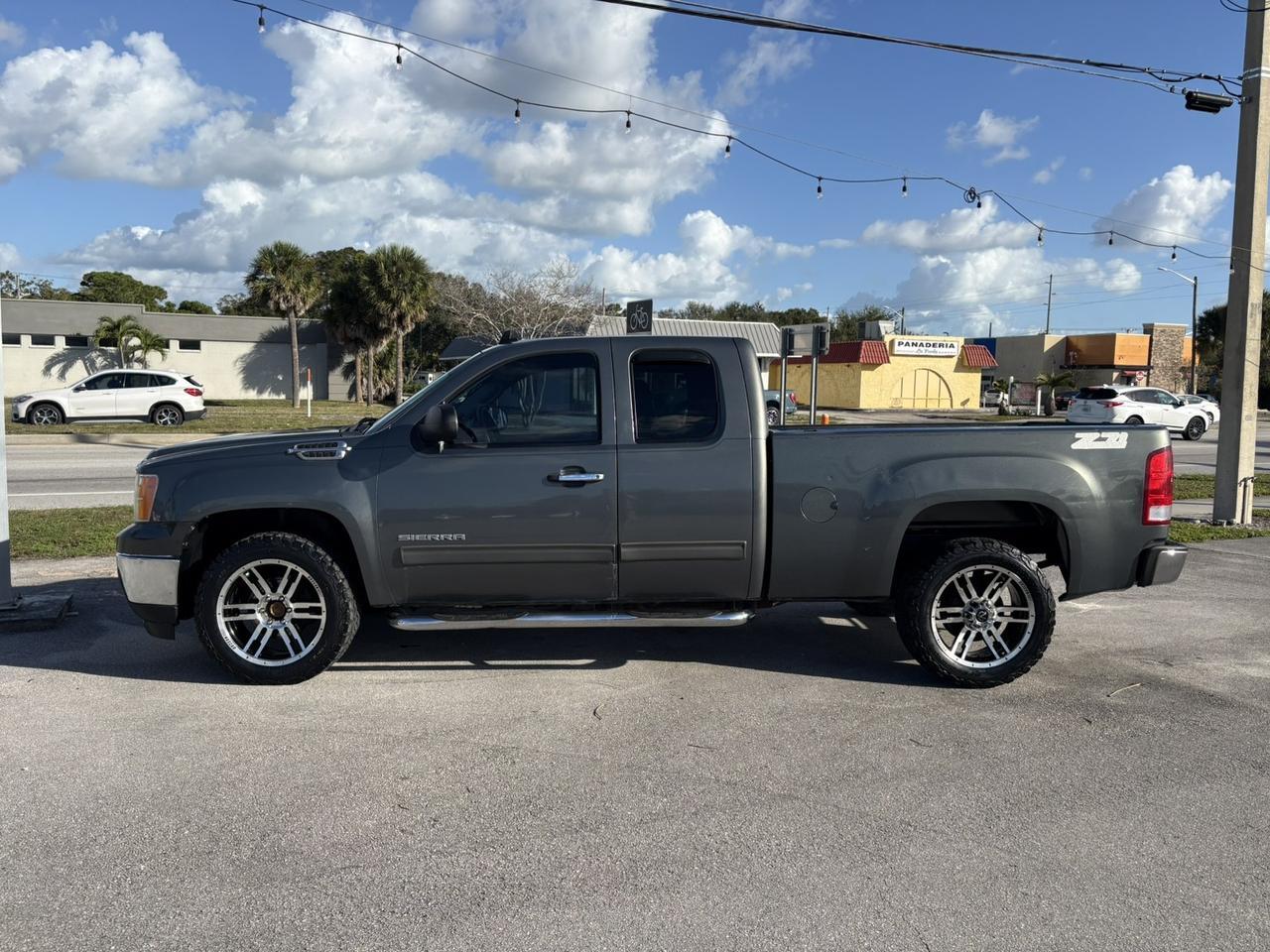 2011 GMC Sierra 1500 SLE