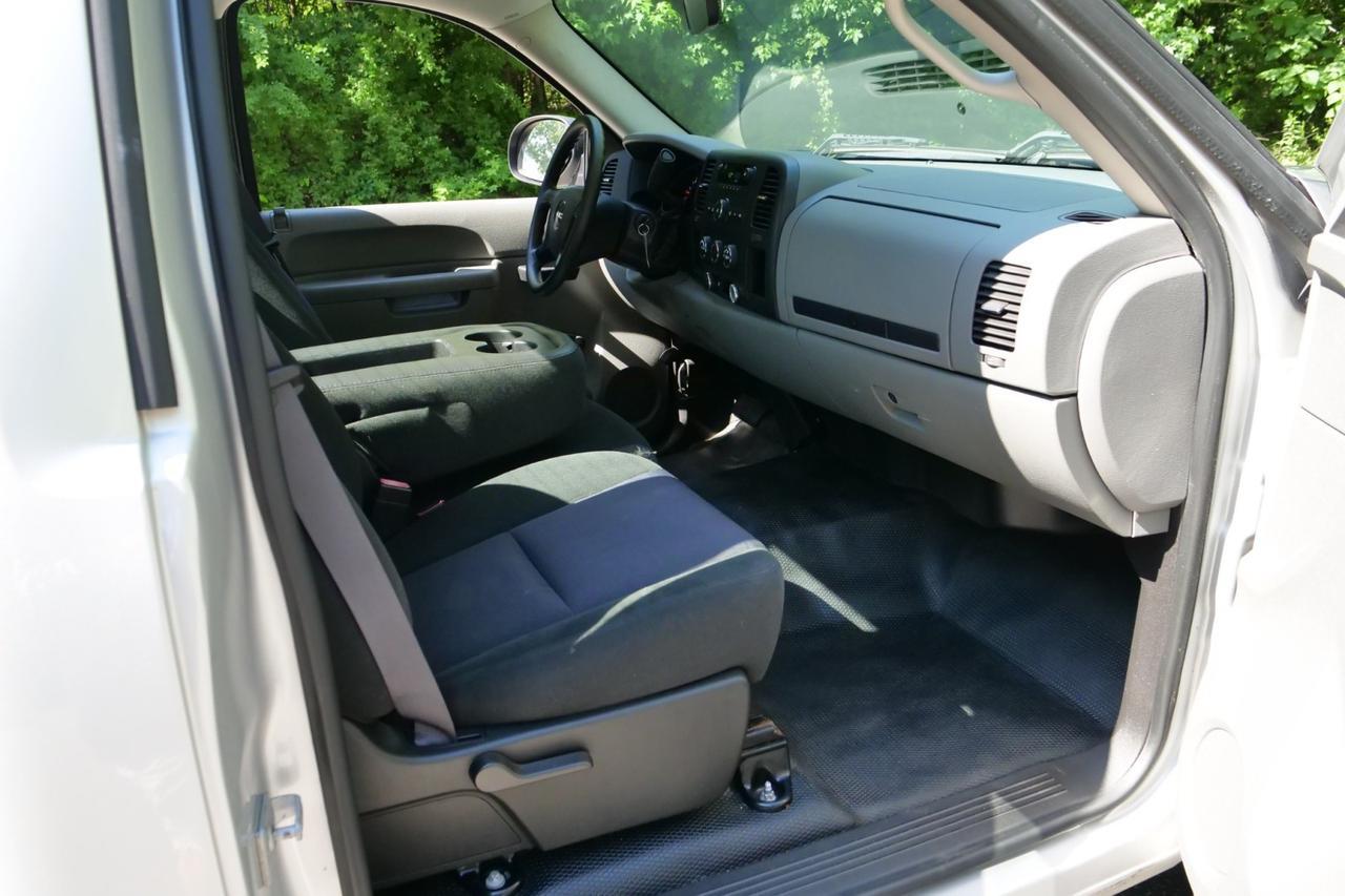 2011 GMC Sierra 1500 Work Truck / LOW MILES / Regular Cab! High Point NC