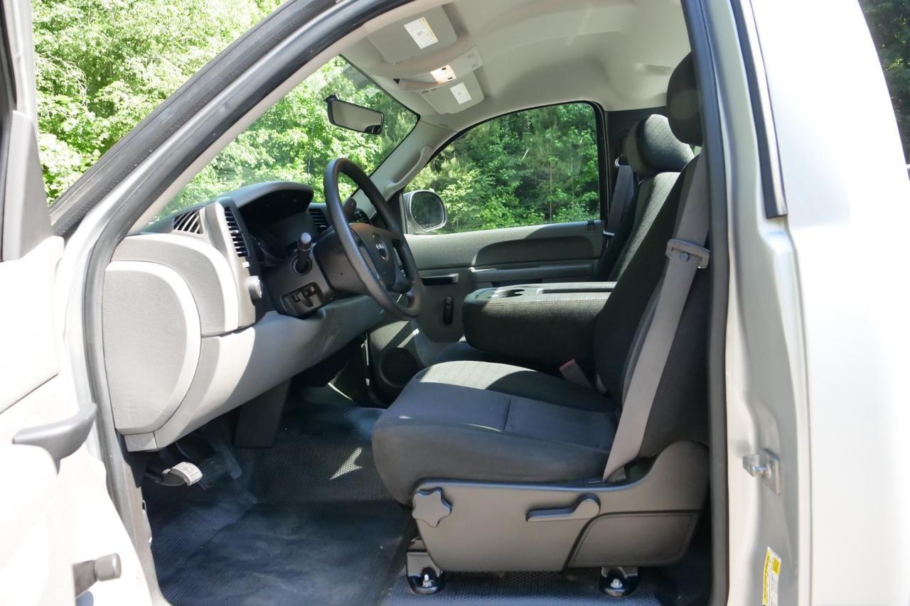 2011 GMC Sierra 1500 Work Truck / LOW MILES / Regular Cab! High Point NC