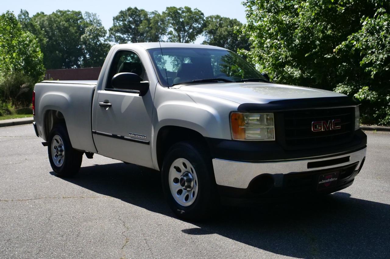 2011 GMC Sierra 1500 Work Truck / LOW MILES / Regular Cab! High Point NC