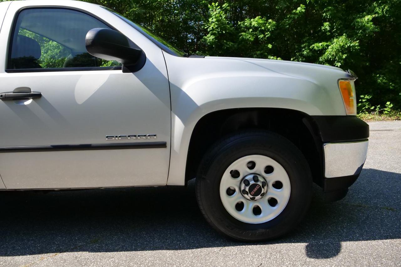 2011 GMC Sierra 1500 Work Truck / LOW MILES / Regular Cab! Lincolnton NC