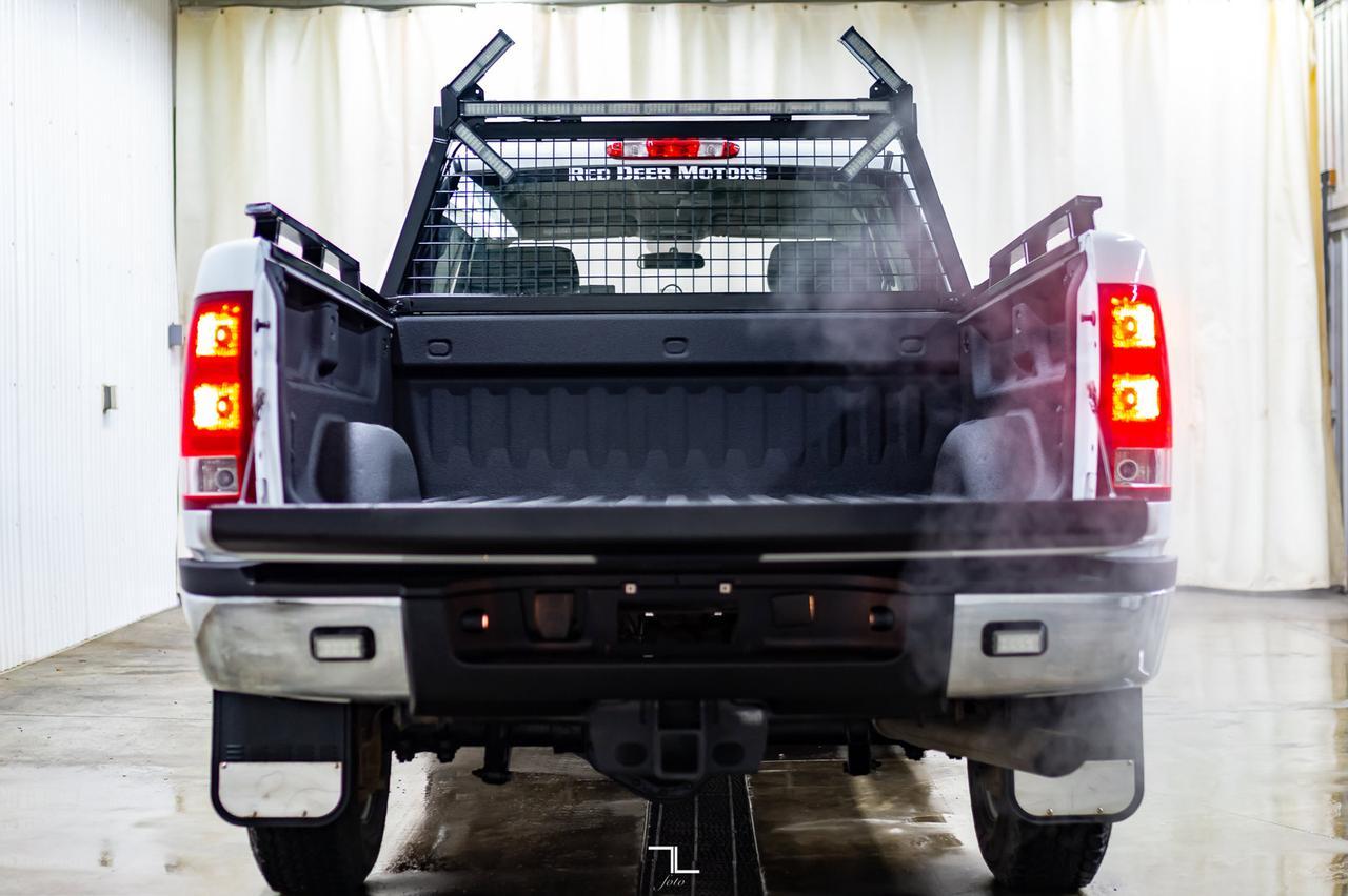 2011 GMC Sierra 2500HD 4x2 Ext Cab WT Red Deer AB