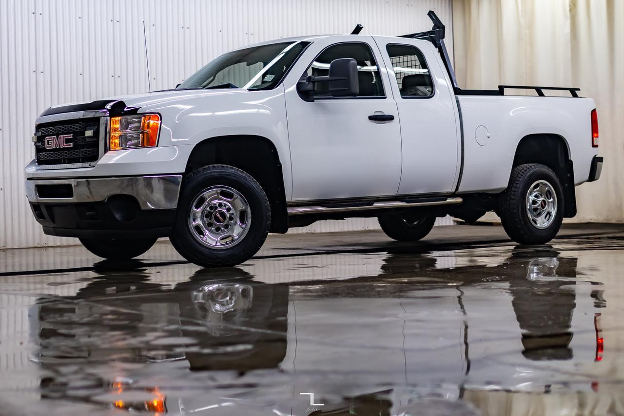 2011 GMC Sierra 2500HD 4x2 Ext Cab WT Red Deer AB