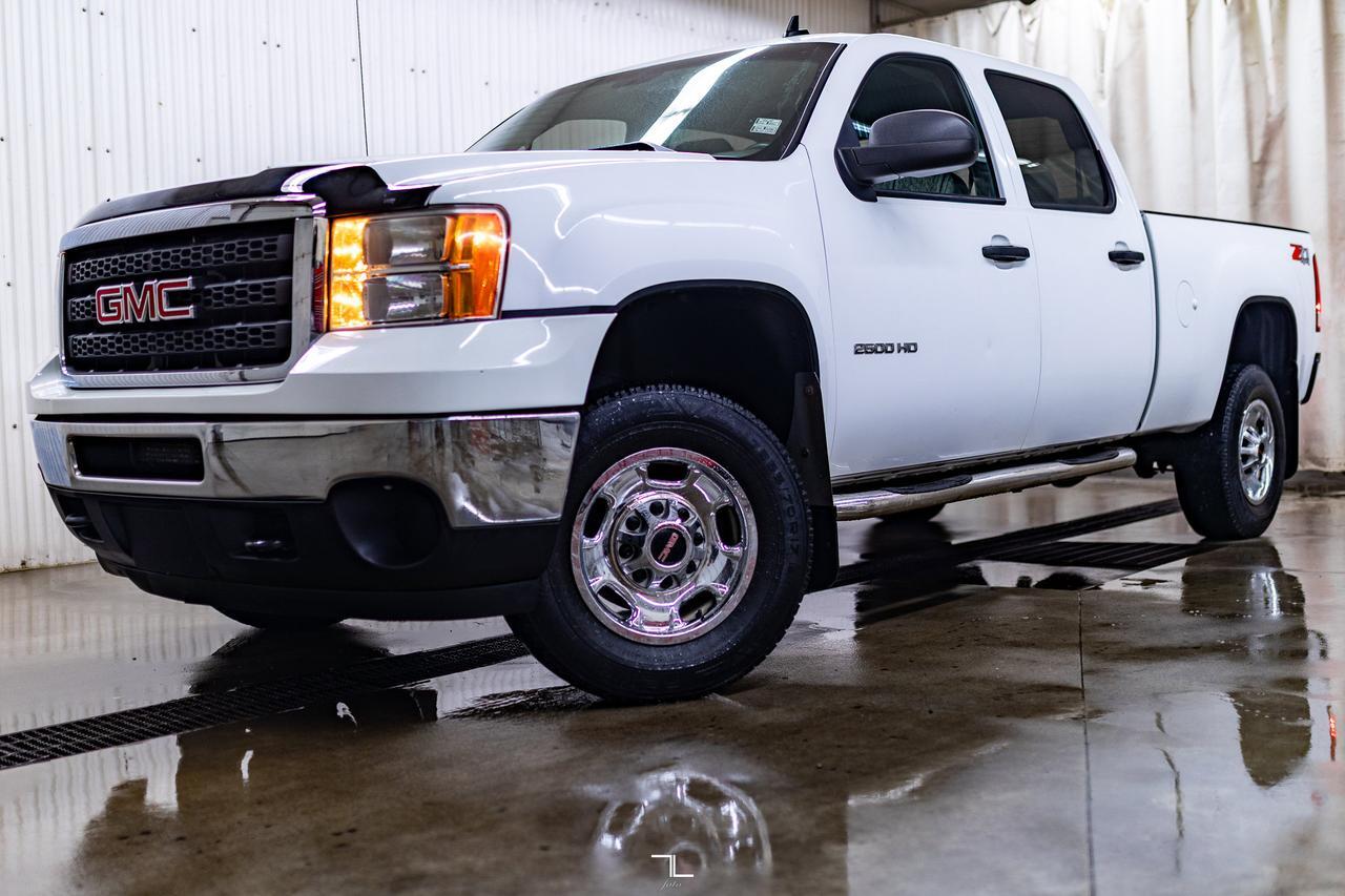 2011 GMC Sierra 2500HD 4x4 Crew Cab WT Red Deer AB