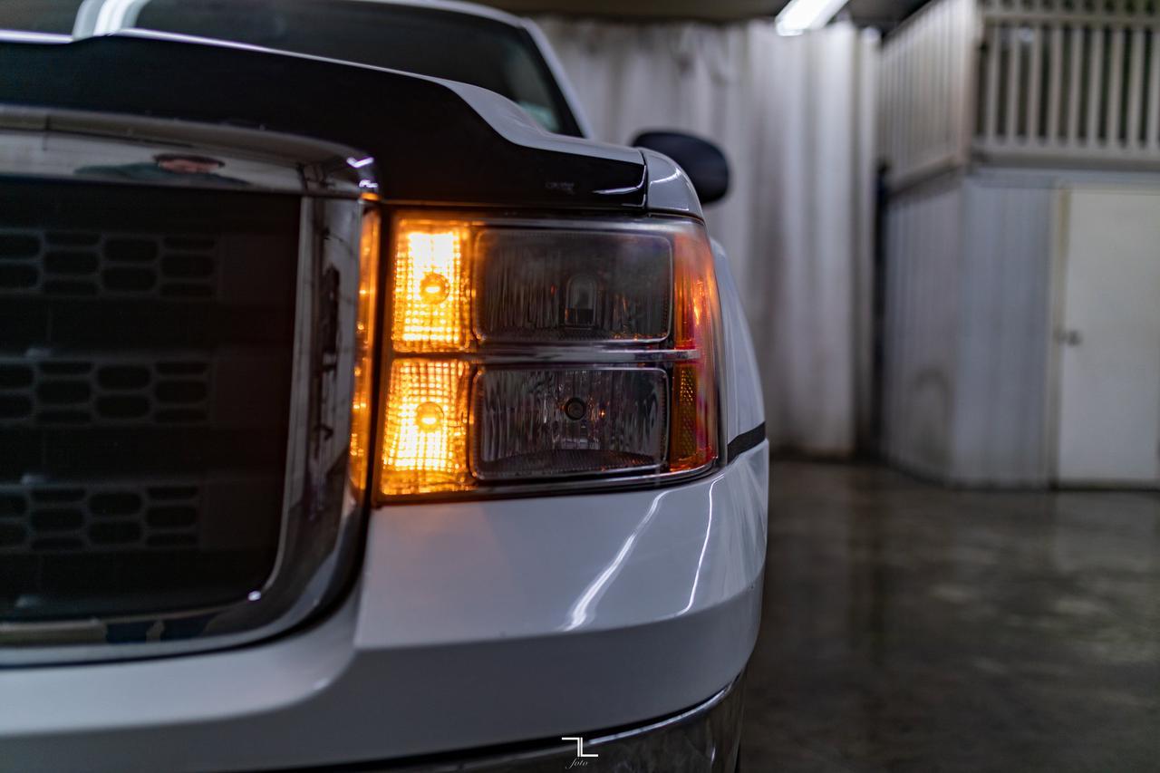 2011 GMC Sierra 2500HD 4x4 Crew Cab WT Red Deer AB