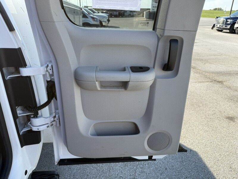 2011 GMC Sierra 2500HD 4x4 Utility Work Truck Collinsville OK