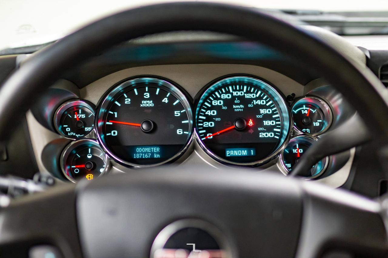 2011 GMC Sierra 3500HD 4x4 Crew Cab SLE Deck Red Deer AB