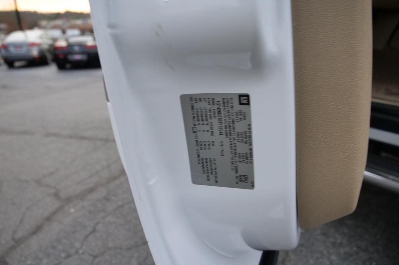 2011 GMC Sierra 3500HD Denali 4X4 / DRW / Diesel / ALLISON / Heated Seats! Lincolnton NC