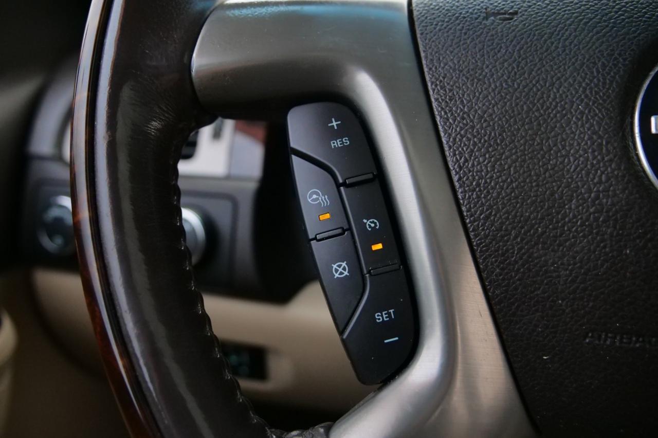 2011 GMC Sierra 3500HD Denali 4X4 / DRW / Diesel / ALLISON / Heated Seats! Lincolnton NC